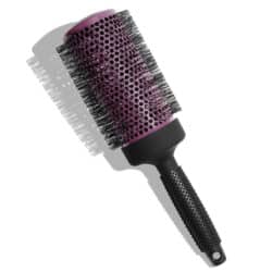 Large round brush by Ergo, an exhibitor at HairCon.
